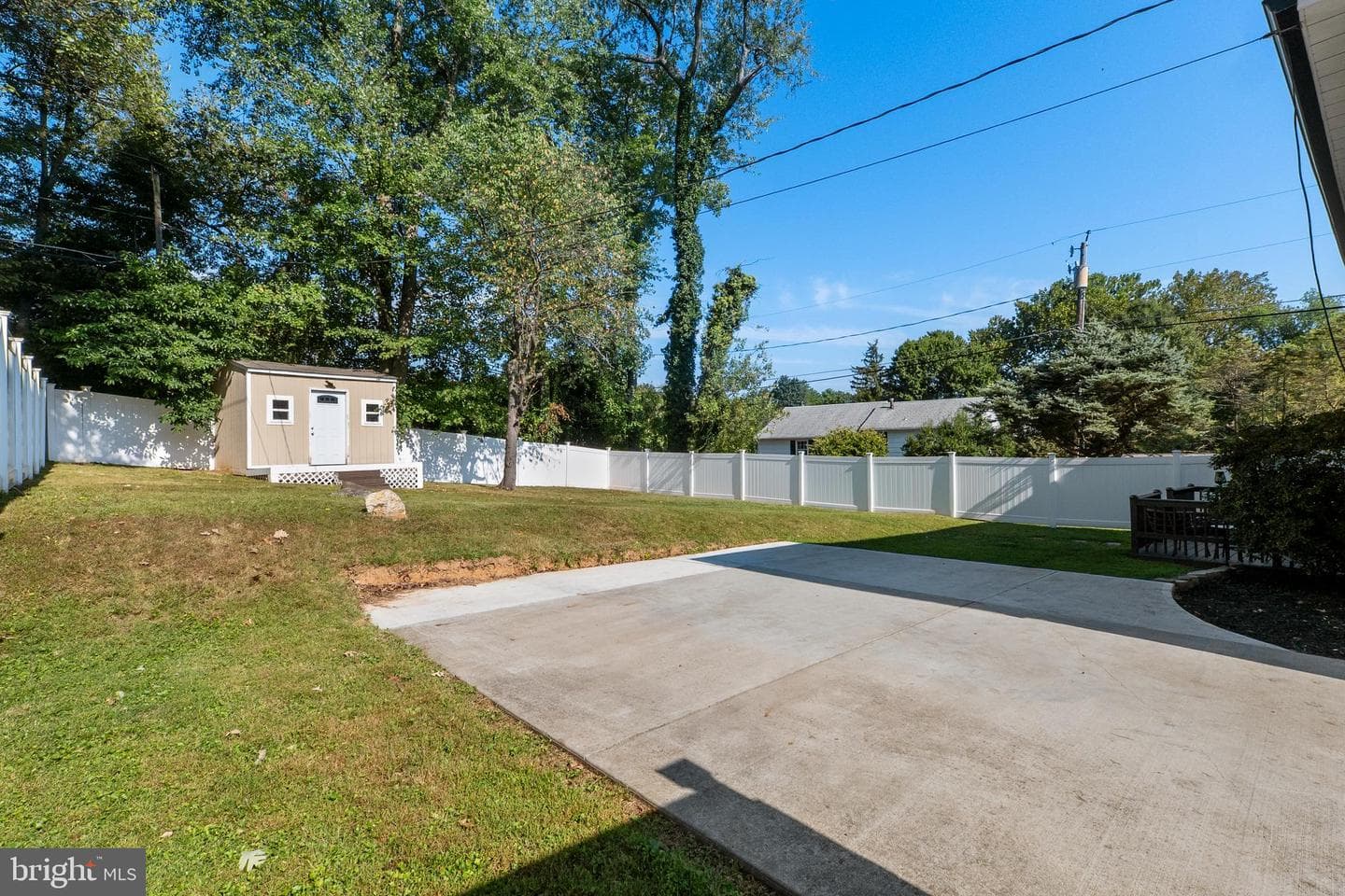 102 Danbury Road photo 32