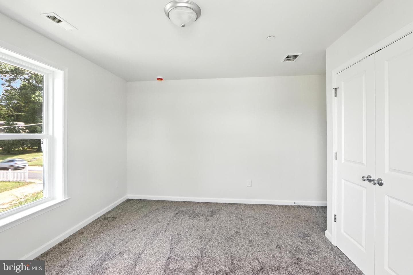 2732 Daisy Avenue photo 28