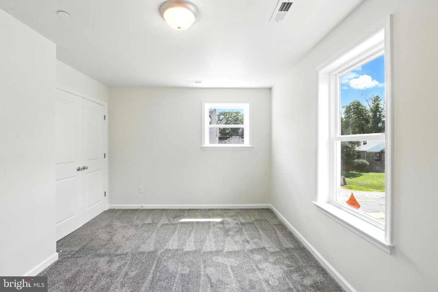 2732 Daisy Avenue photo 29
