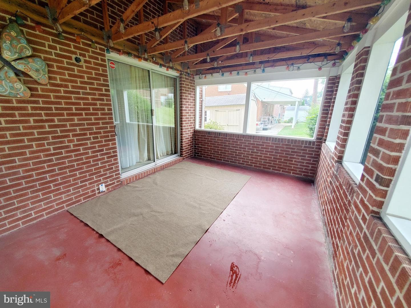 8220 Analee Avenue photo 37