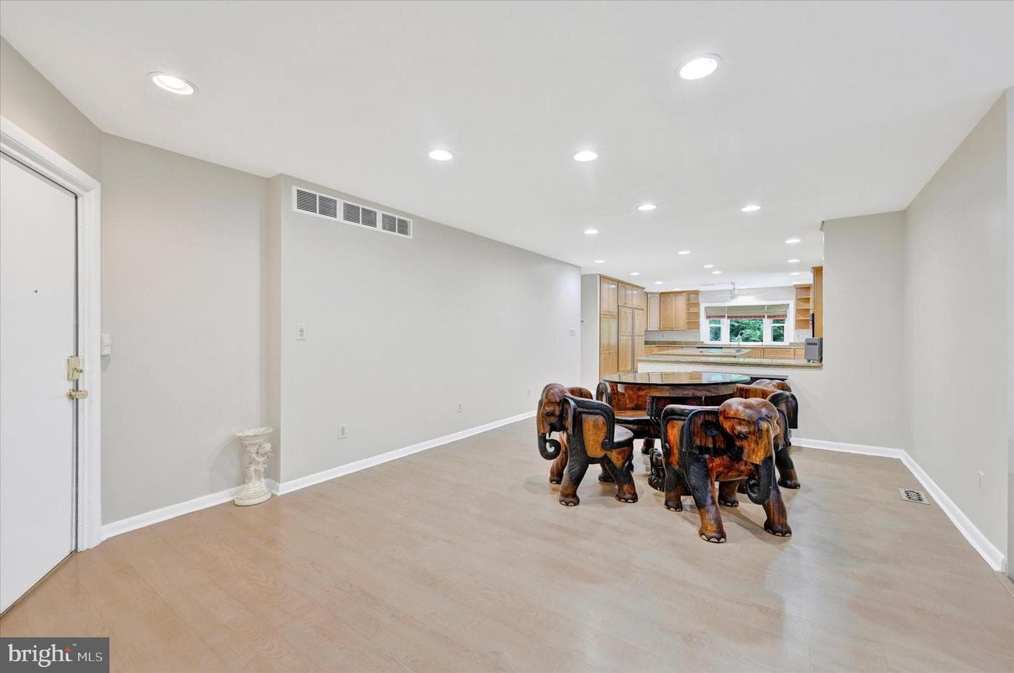 2304 Velvet Ridge Drive photo 10
