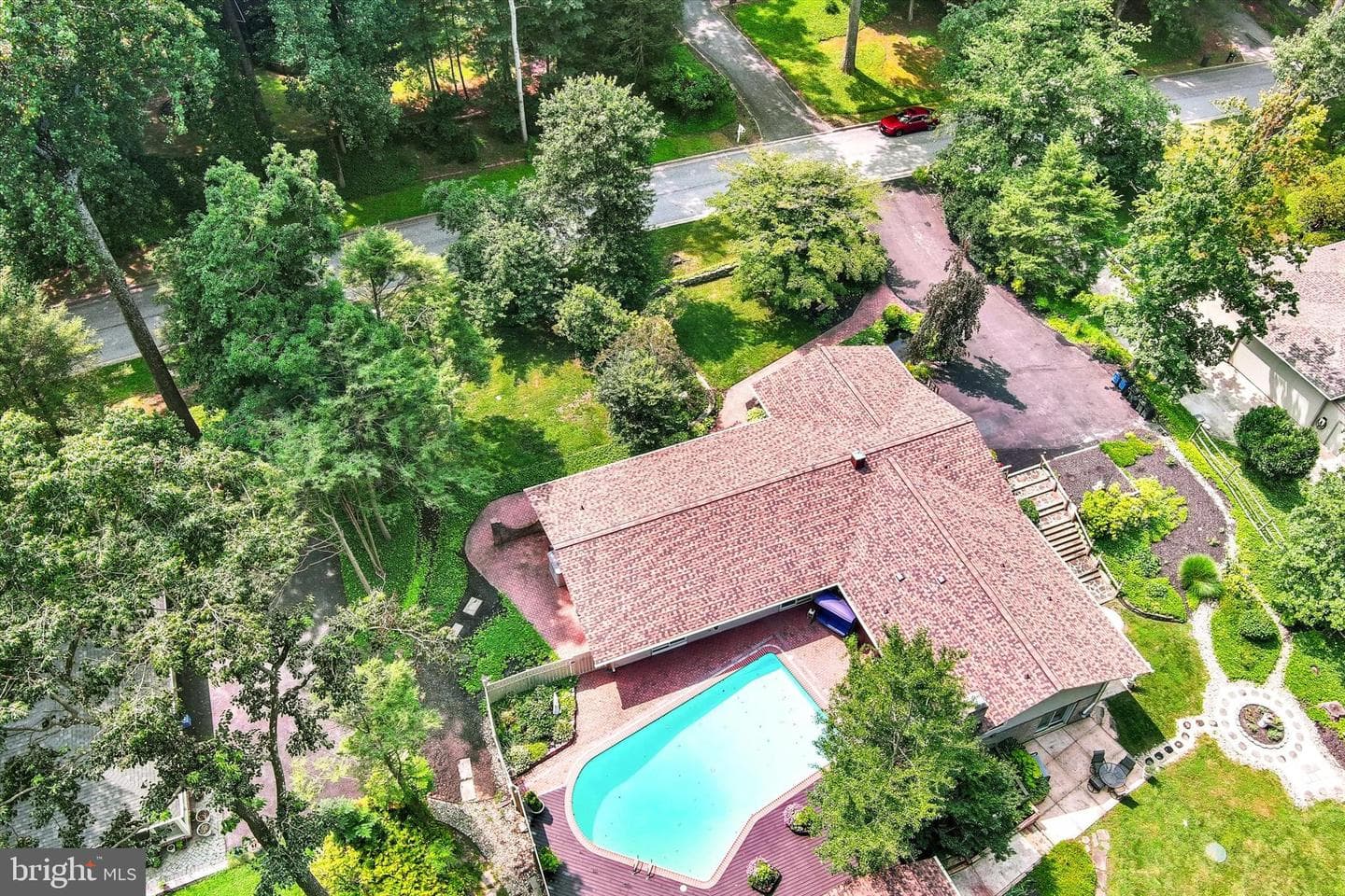 2304 Velvet Ridge Drive photo 55