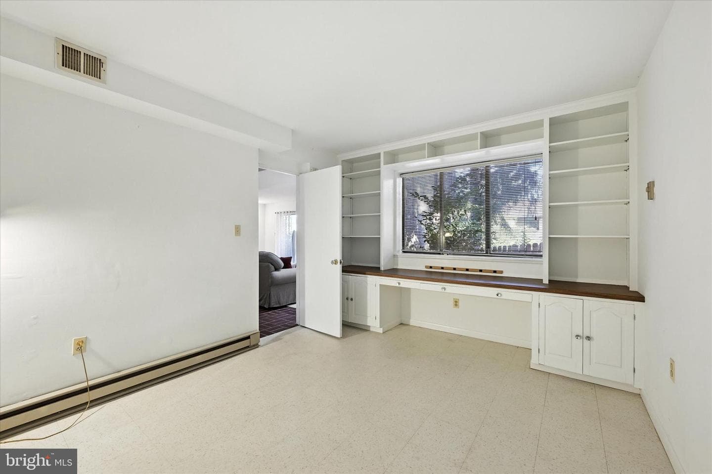 310 Kimrick Place photo 23