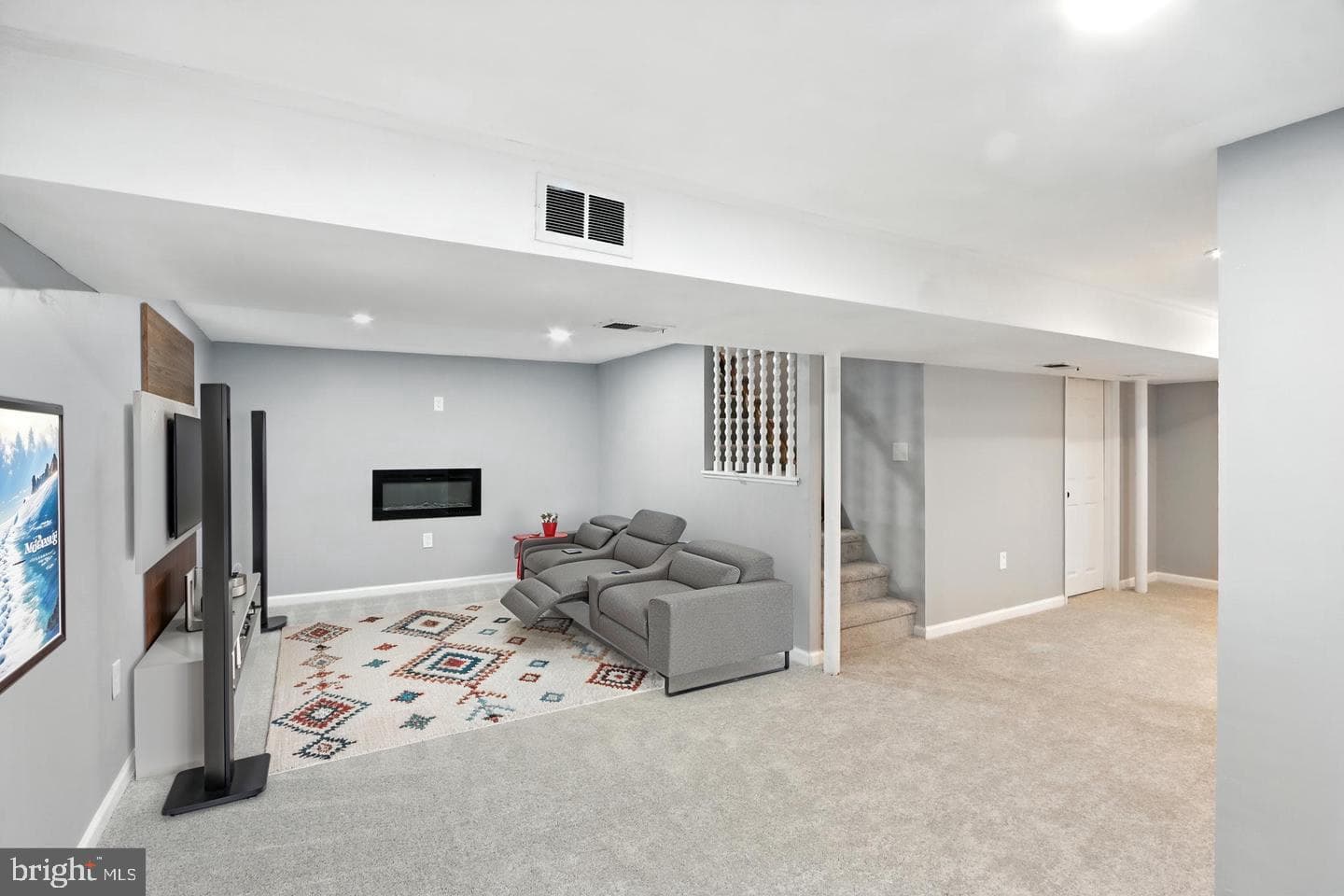 6603 Fairmount Avenue photo 9