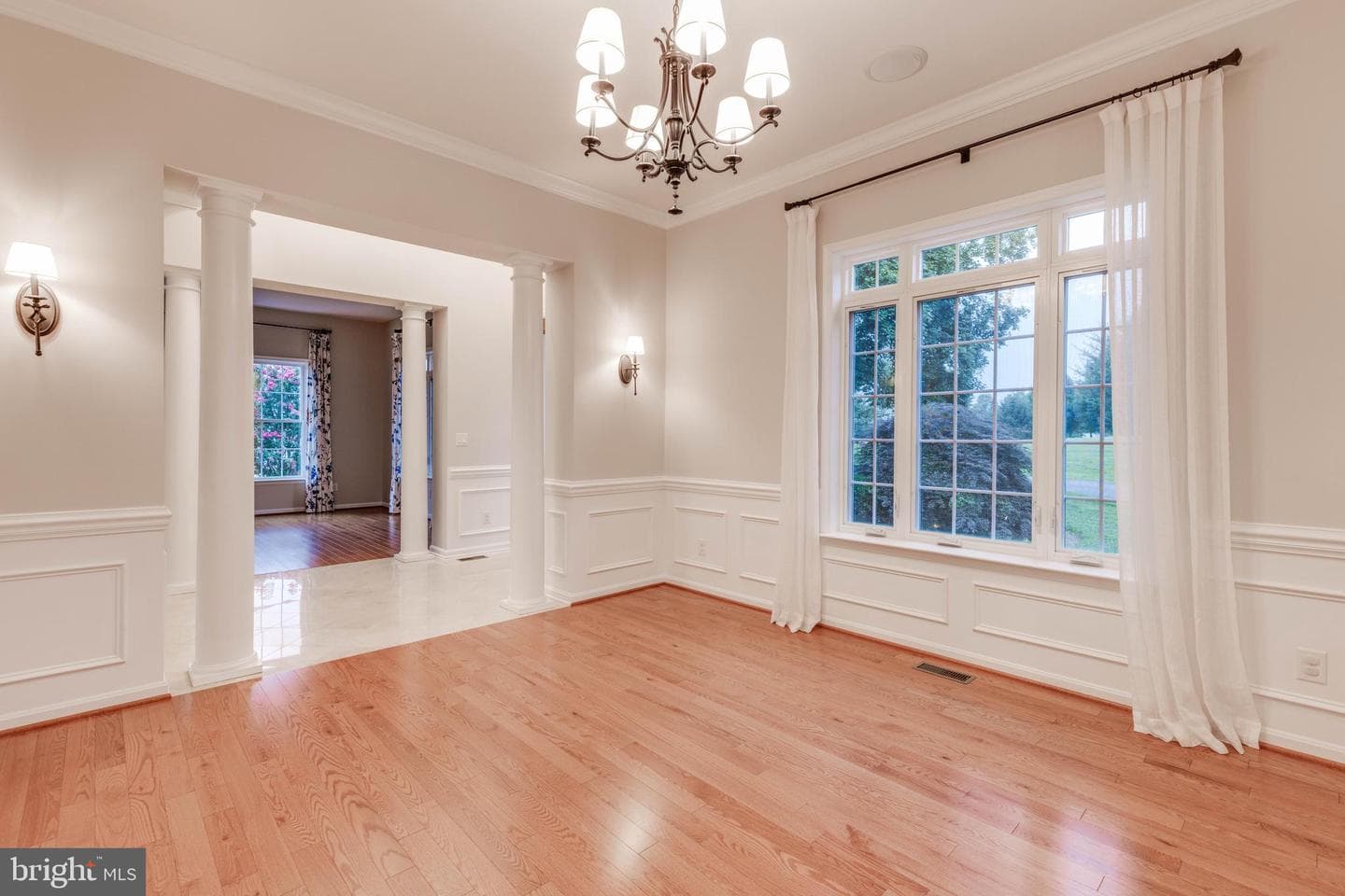 3913 Briar Knoll Circle photo 7
