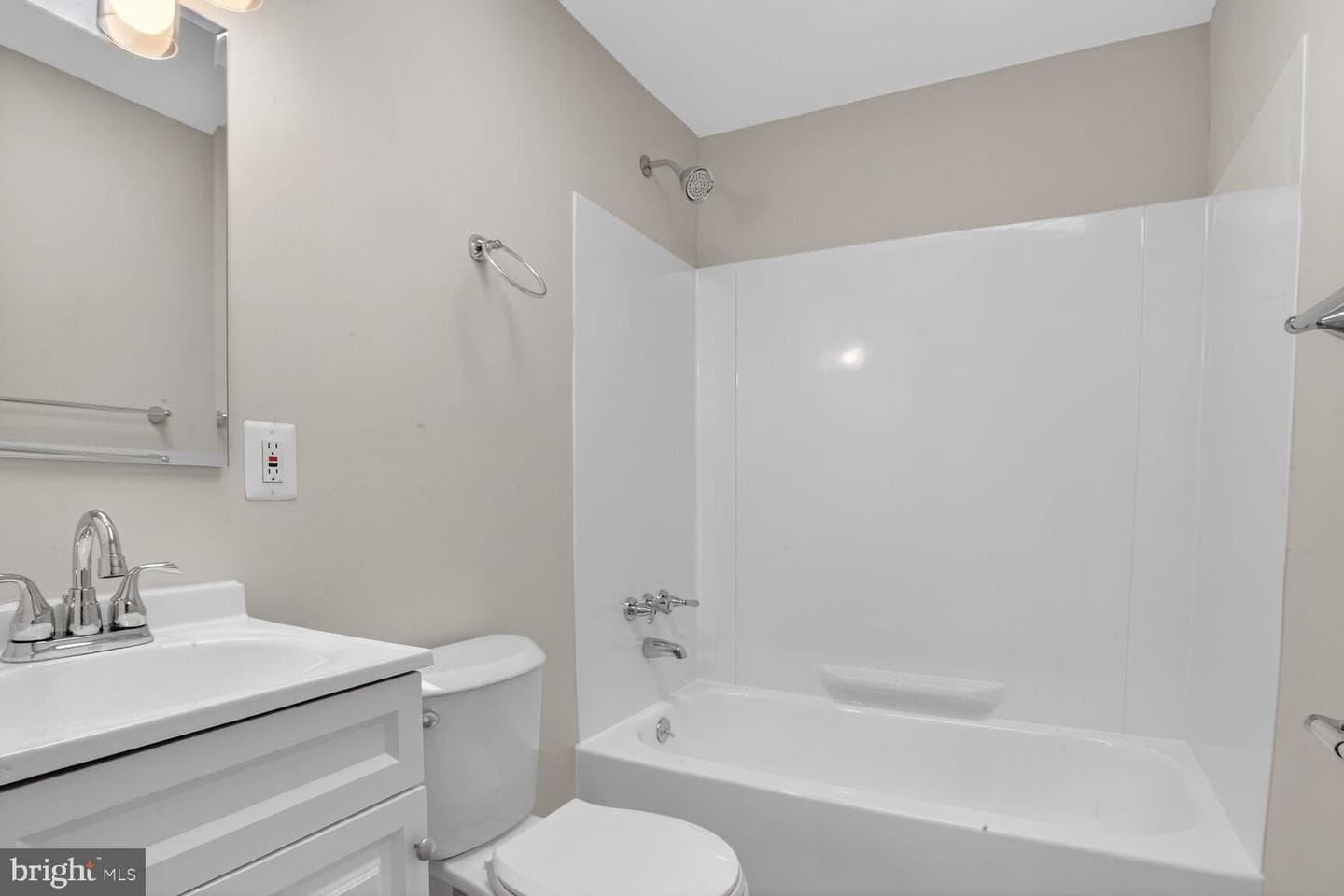 3168 Shiloh Court photo 7
