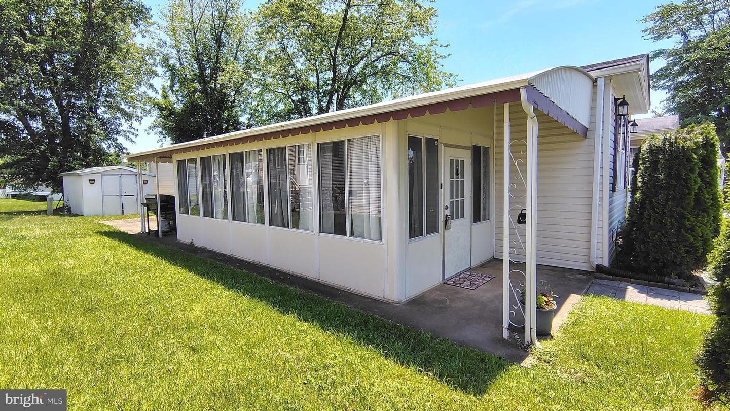 3617 Dahlia Lane photo 23