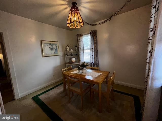 103 Wells Avenue photo 8