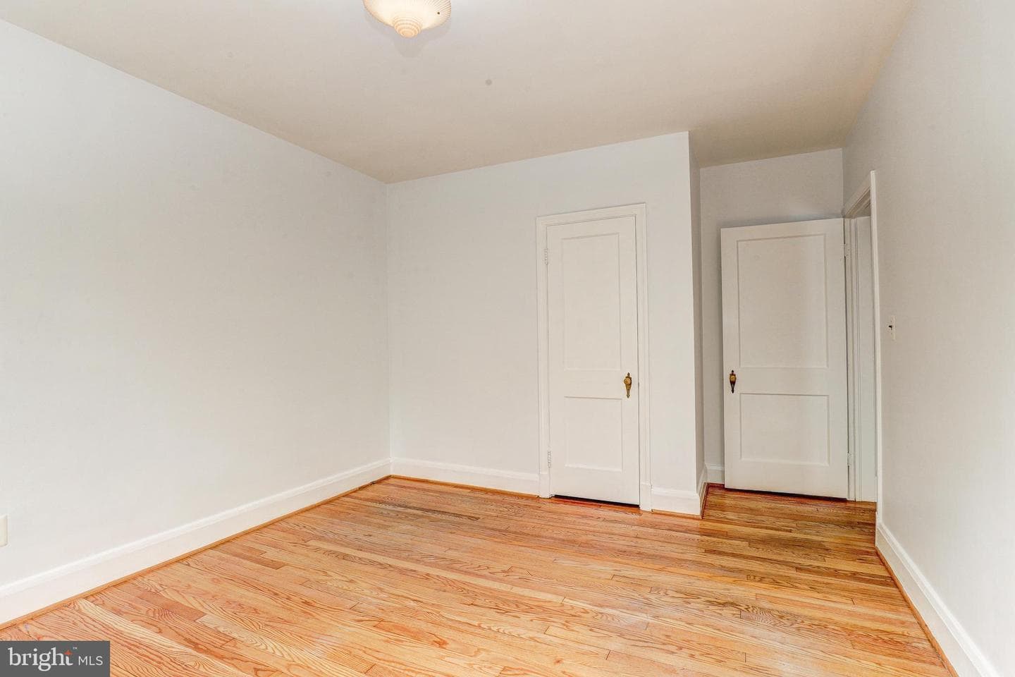 2471 Fairway photo 17