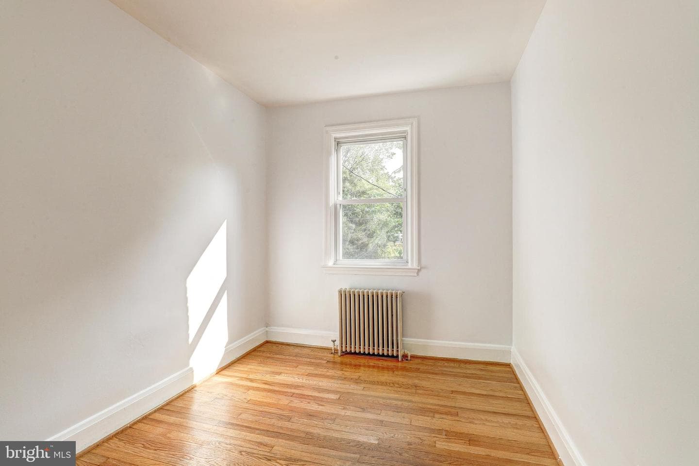 2471 Fairway photo 18