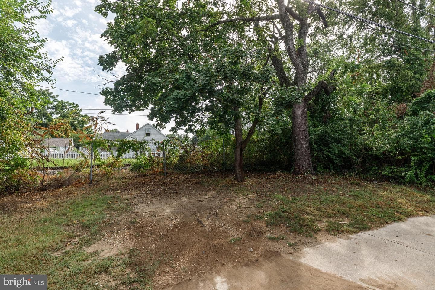 2471 Fairway photo 33