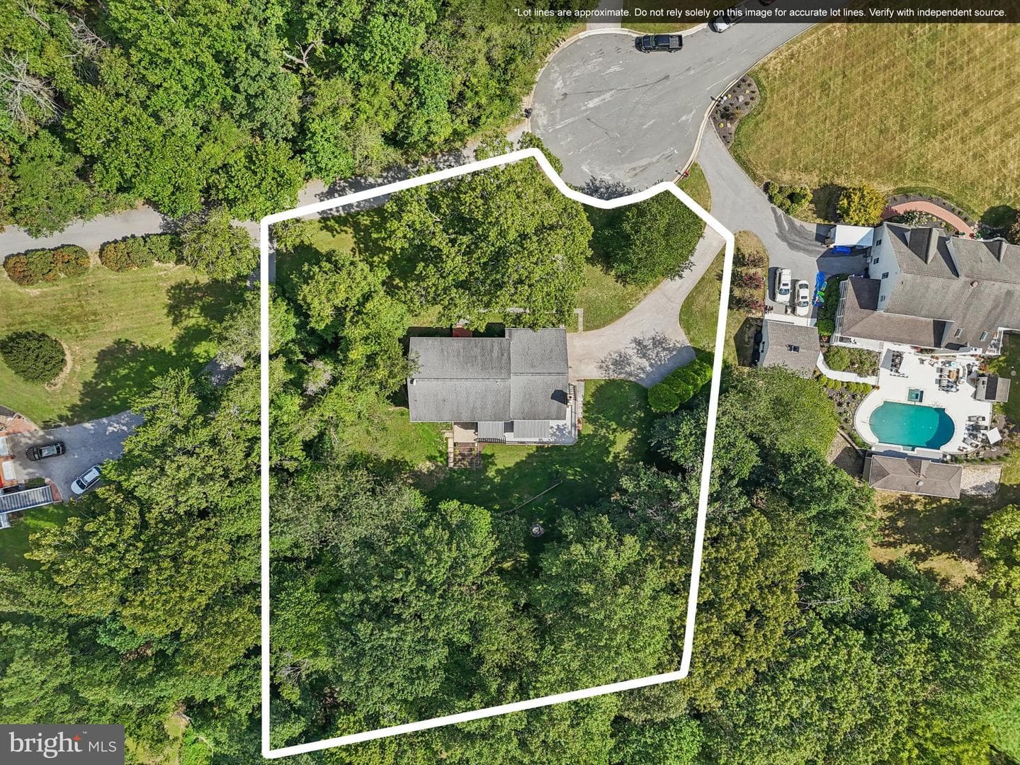 10 Glencoe Manor Court photo 8