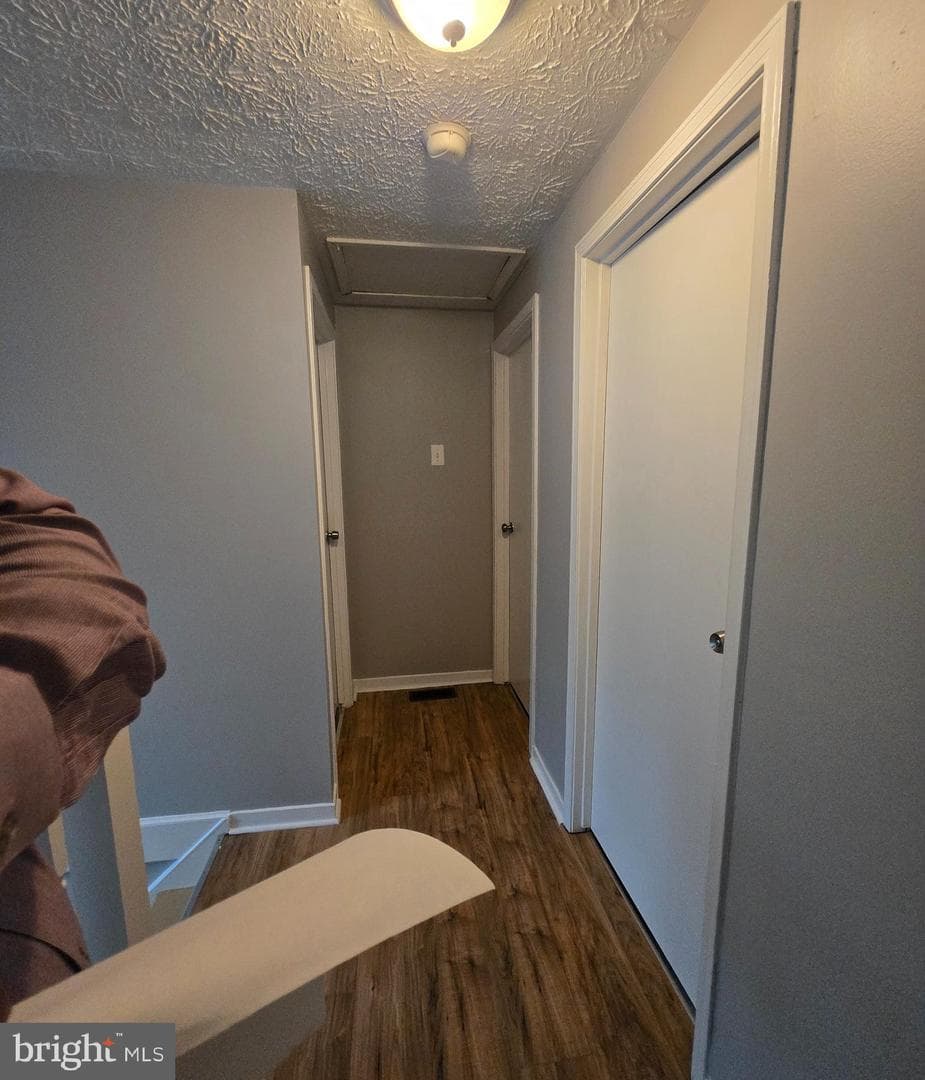 5 Clearwater Court photo 14