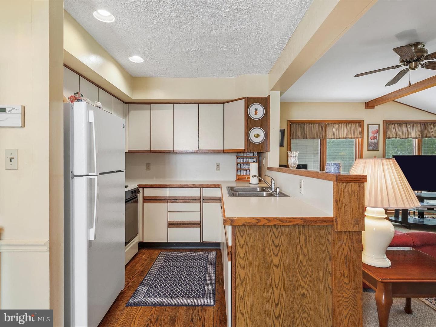 2310 Rockwell Avenue photo 12