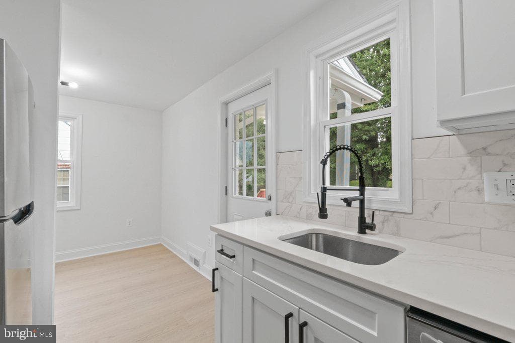3491 Hillsmere Road photo 14