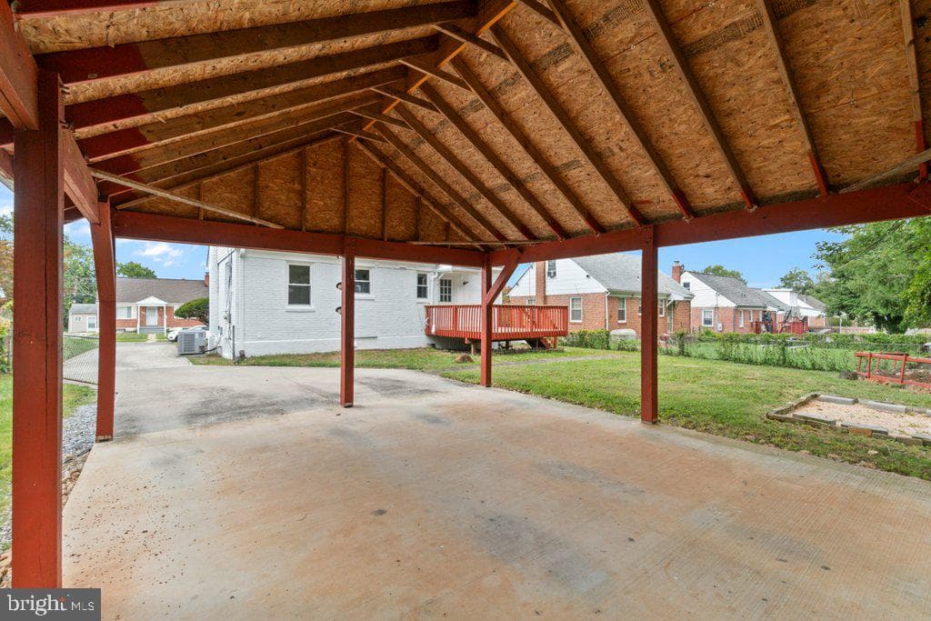 3491 Hillsmere Road photo 39