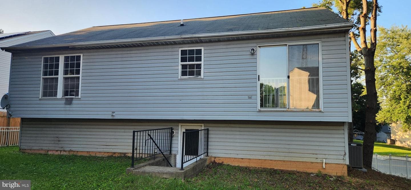 3659 Brenbrook Drive photo 11