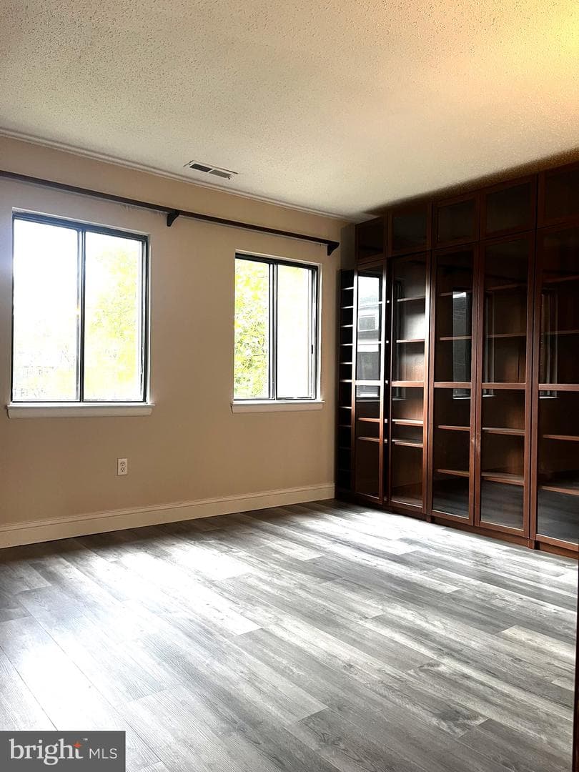 13 Suntop Court #302 photo 16