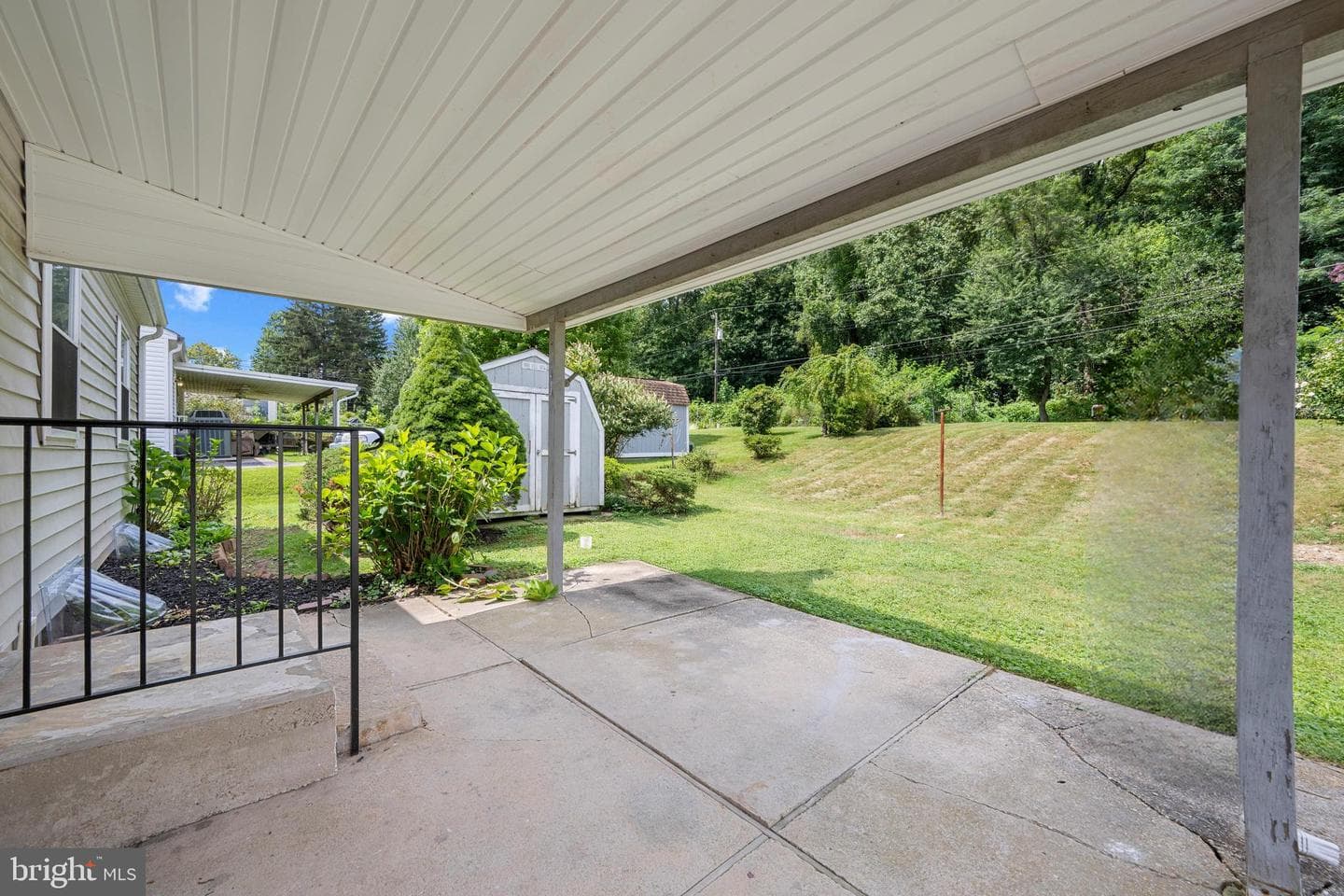 132 Cedarmere Road photo 28