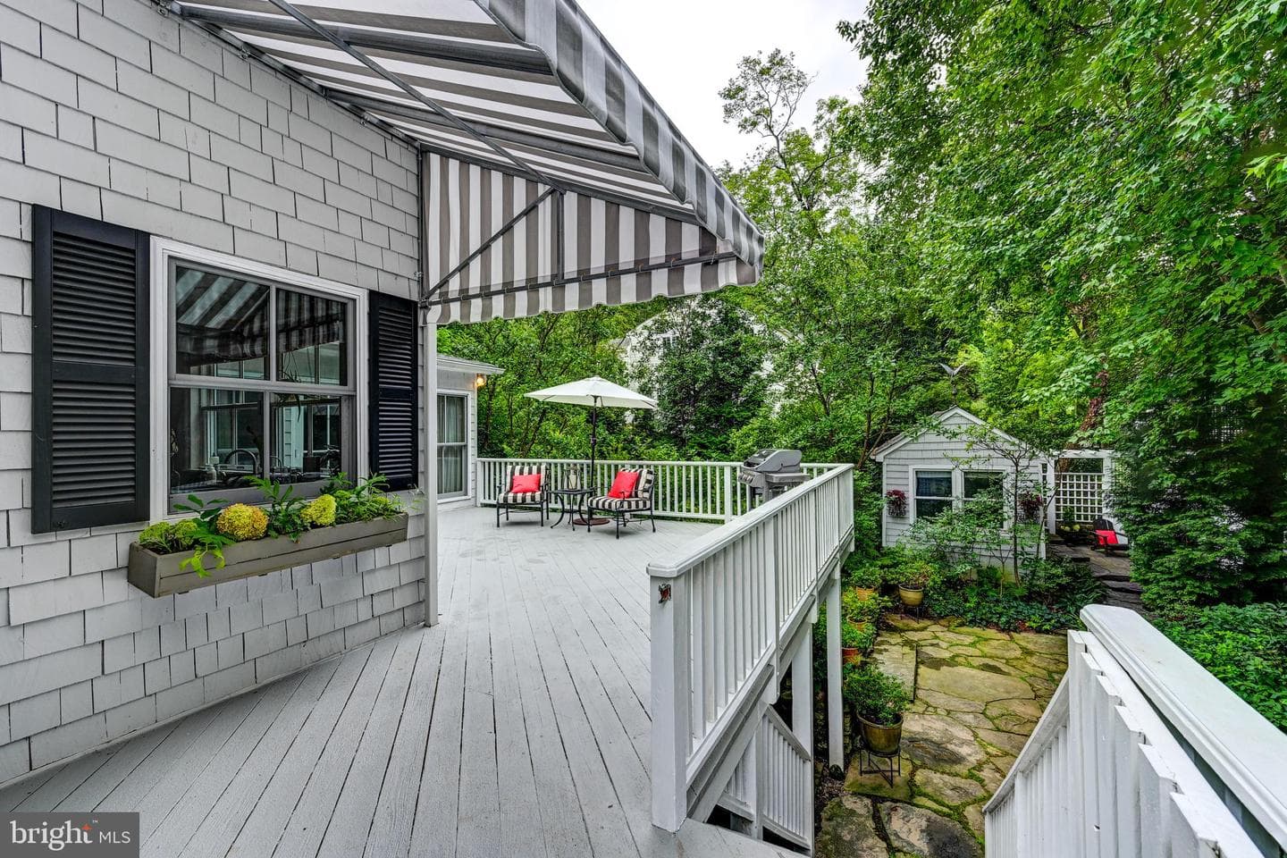 1505 Locust Avenue photo 4