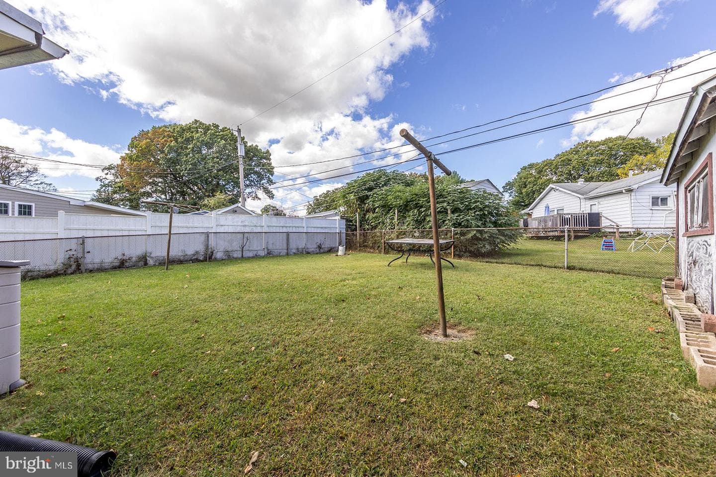 110 Compass Road photo 23