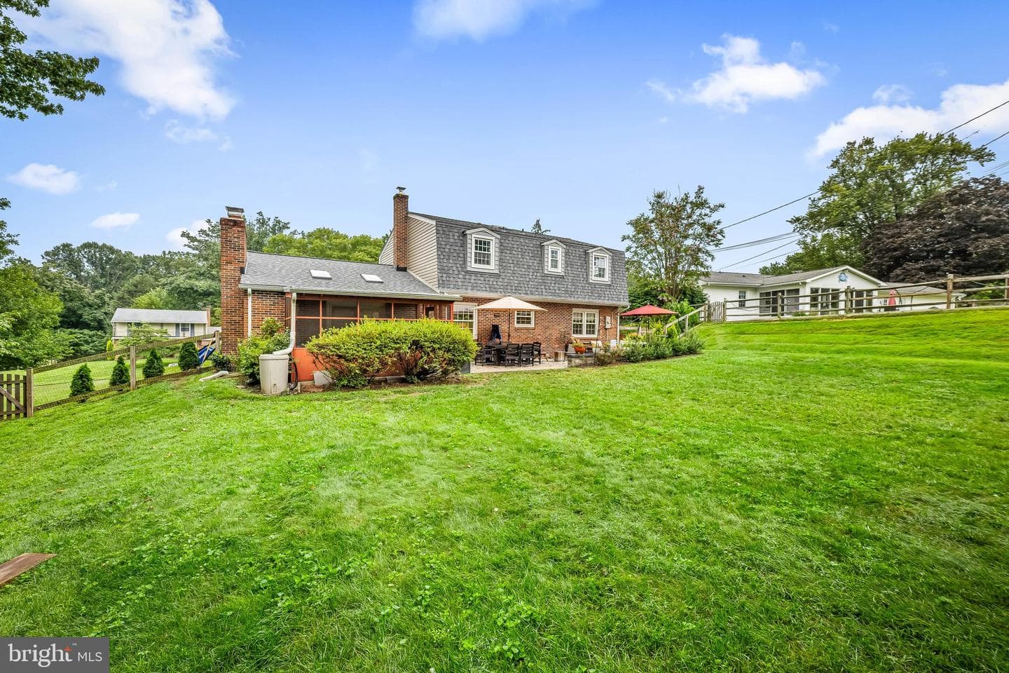 17 Sunnyview Drive photo 42