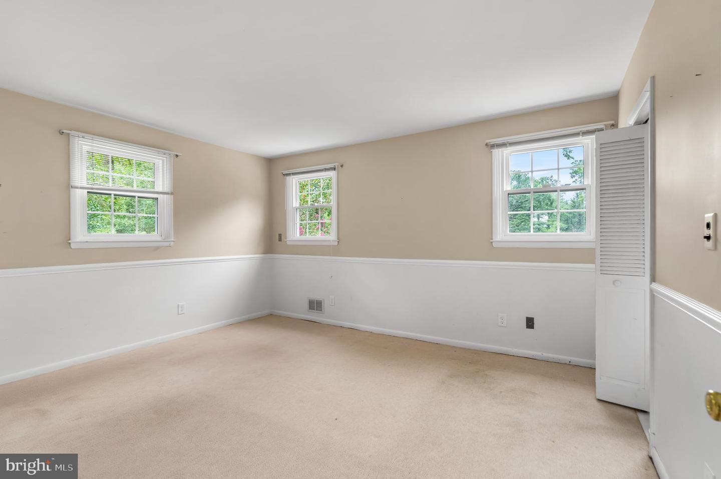1200 Ridervale Road photo 15