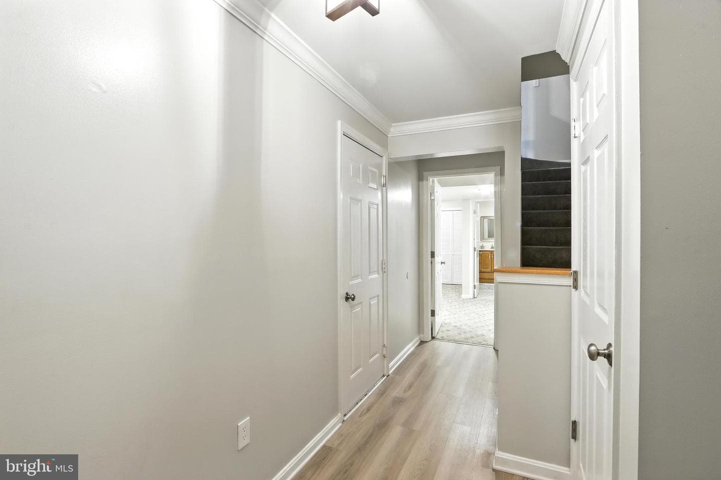 16 Lanhill Court #16 photo 3
