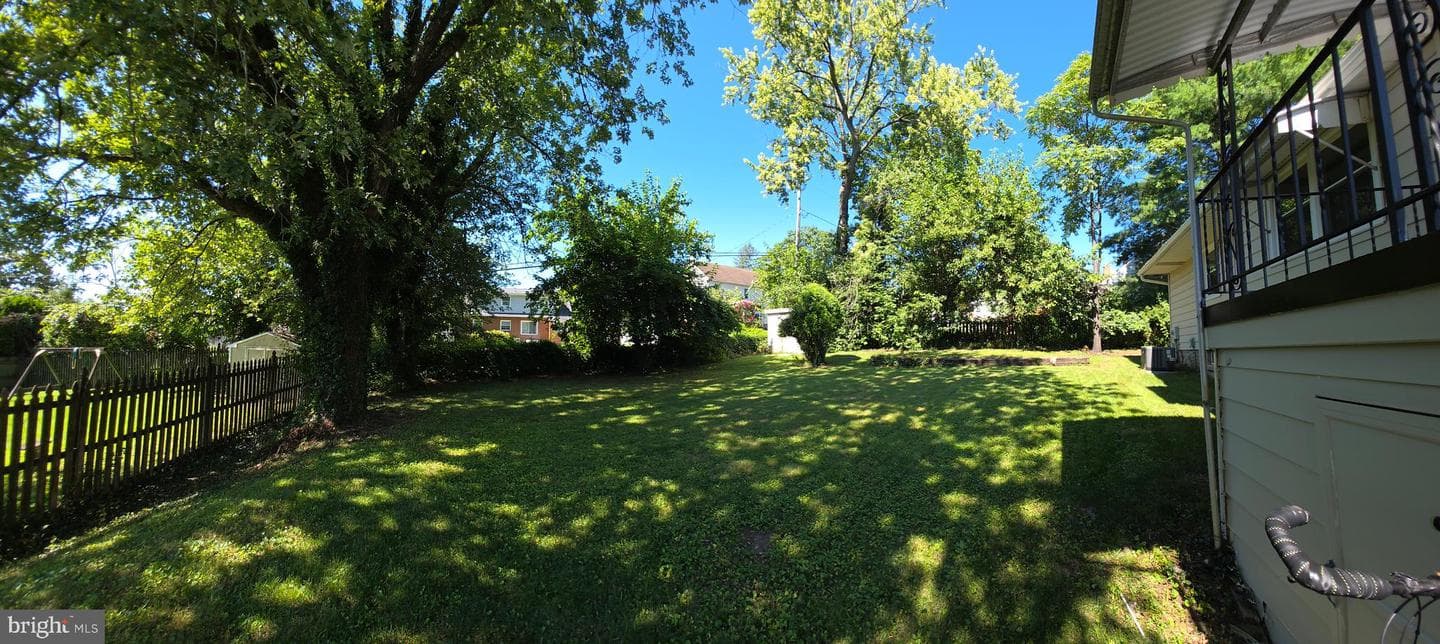 2819 Superior Avenue photo 7