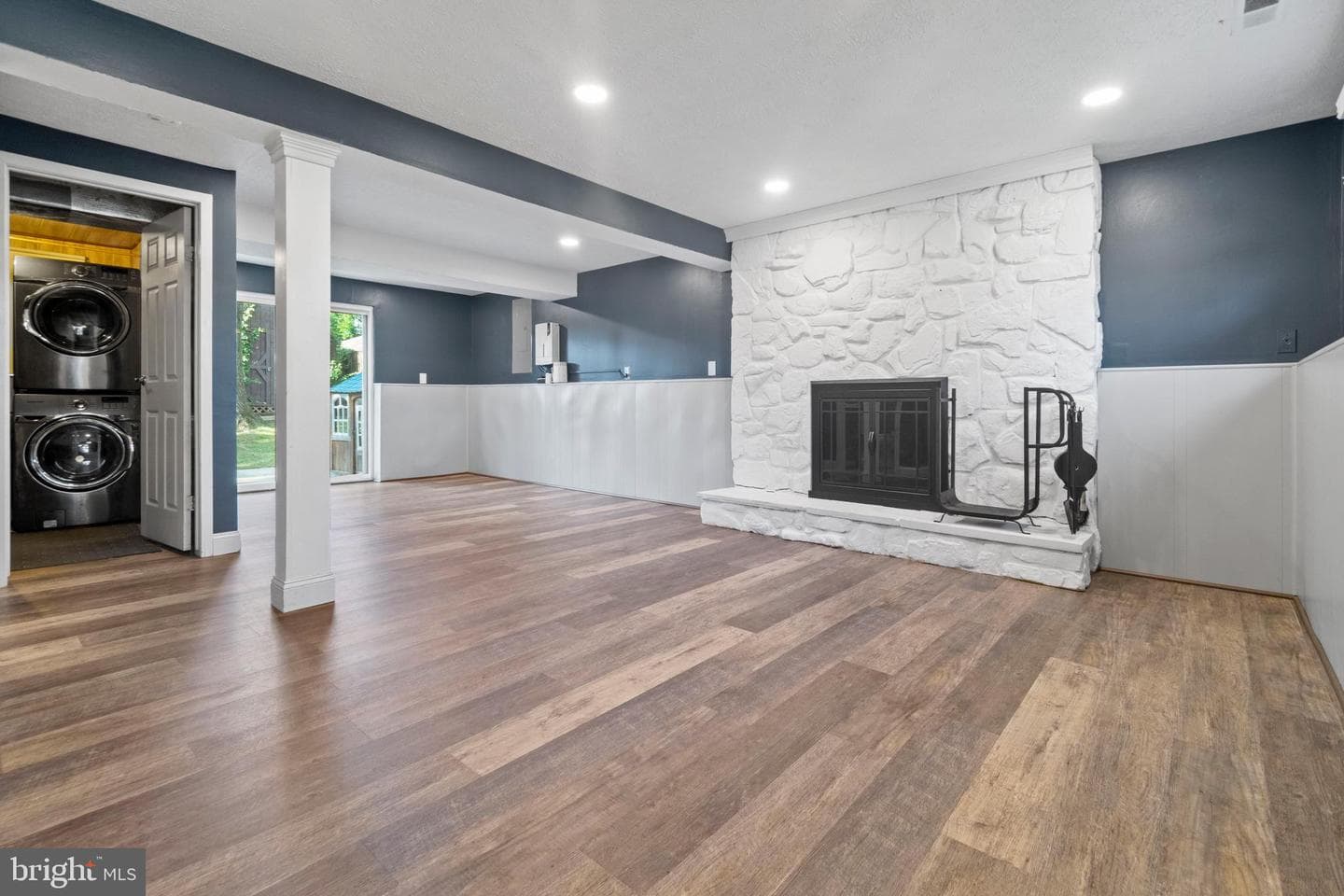 8623 Saxon Circle photo 19