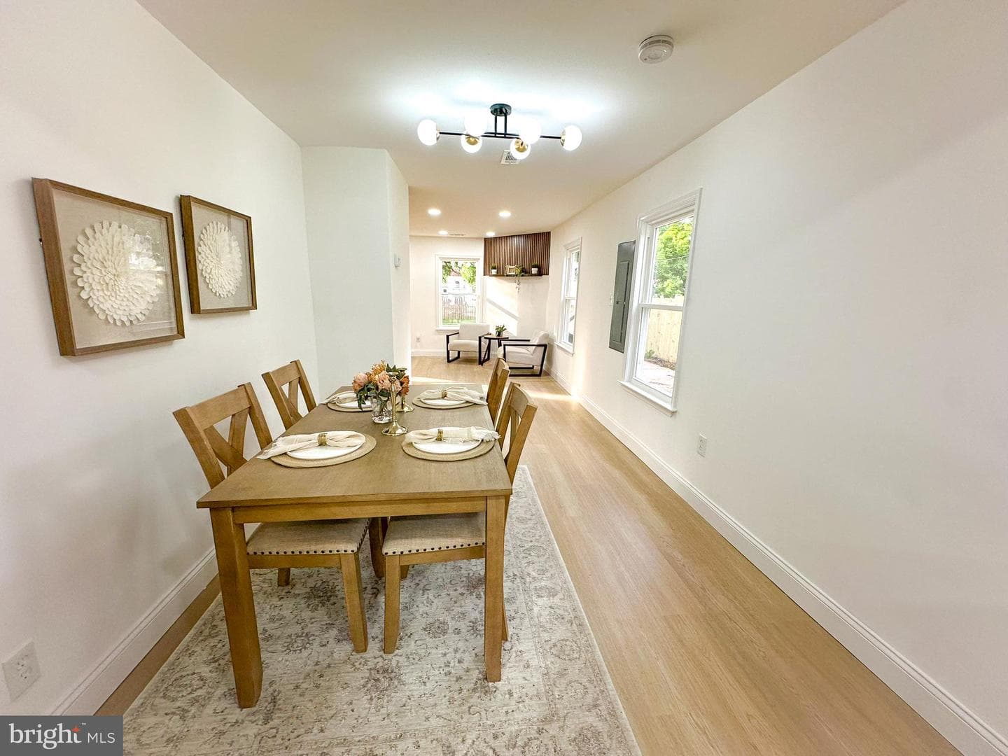 905 Barron Avenue photo 13
