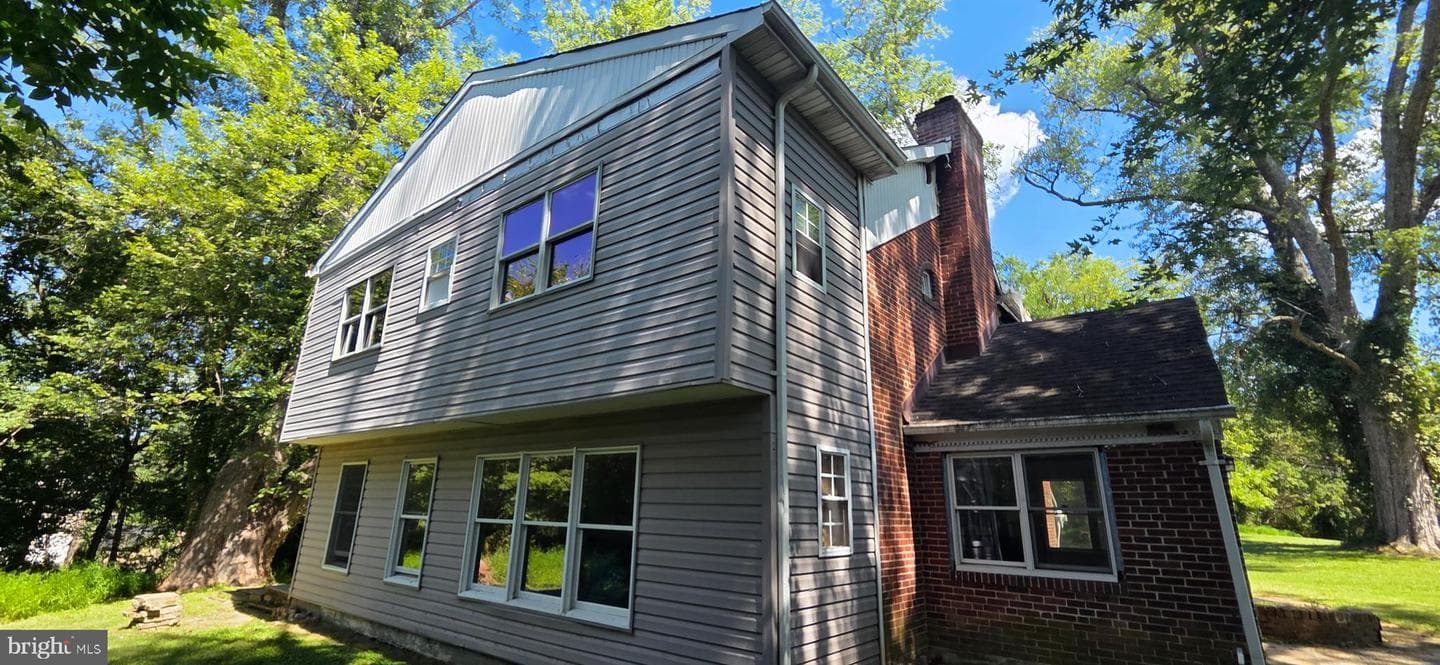 14323 Cuba Road photo 3