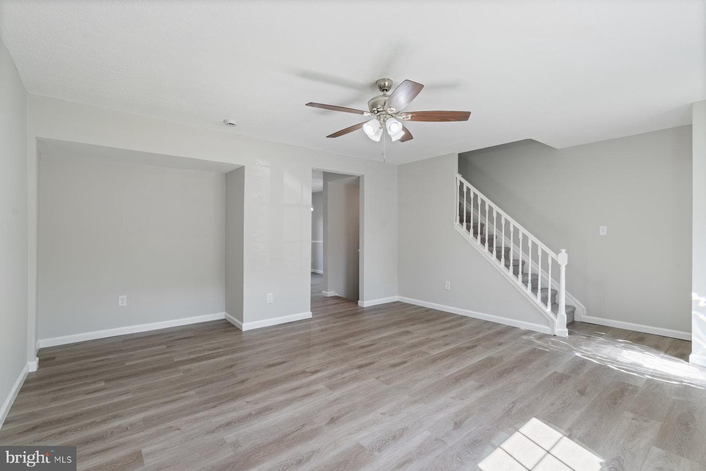 18 Woodcove Court photo 11