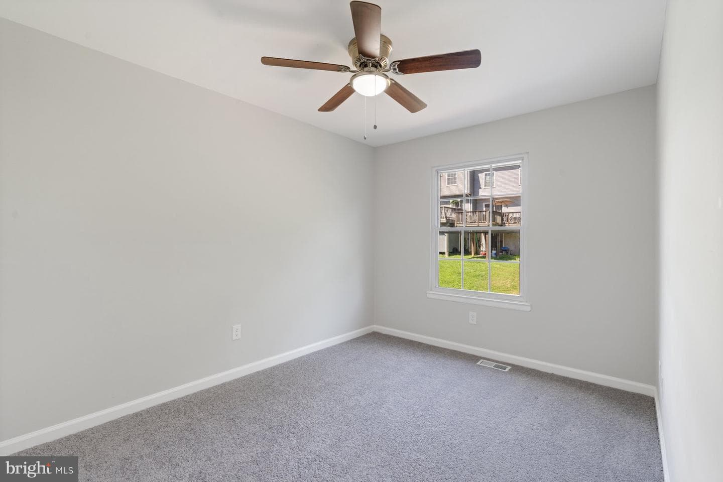 18 Woodcove Court photo 16