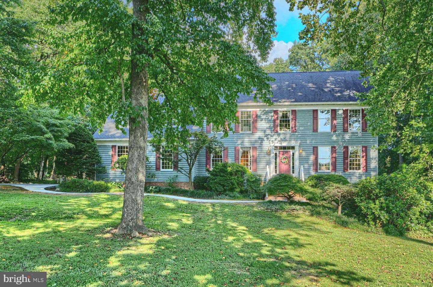 9 Kincaid Court photo 1