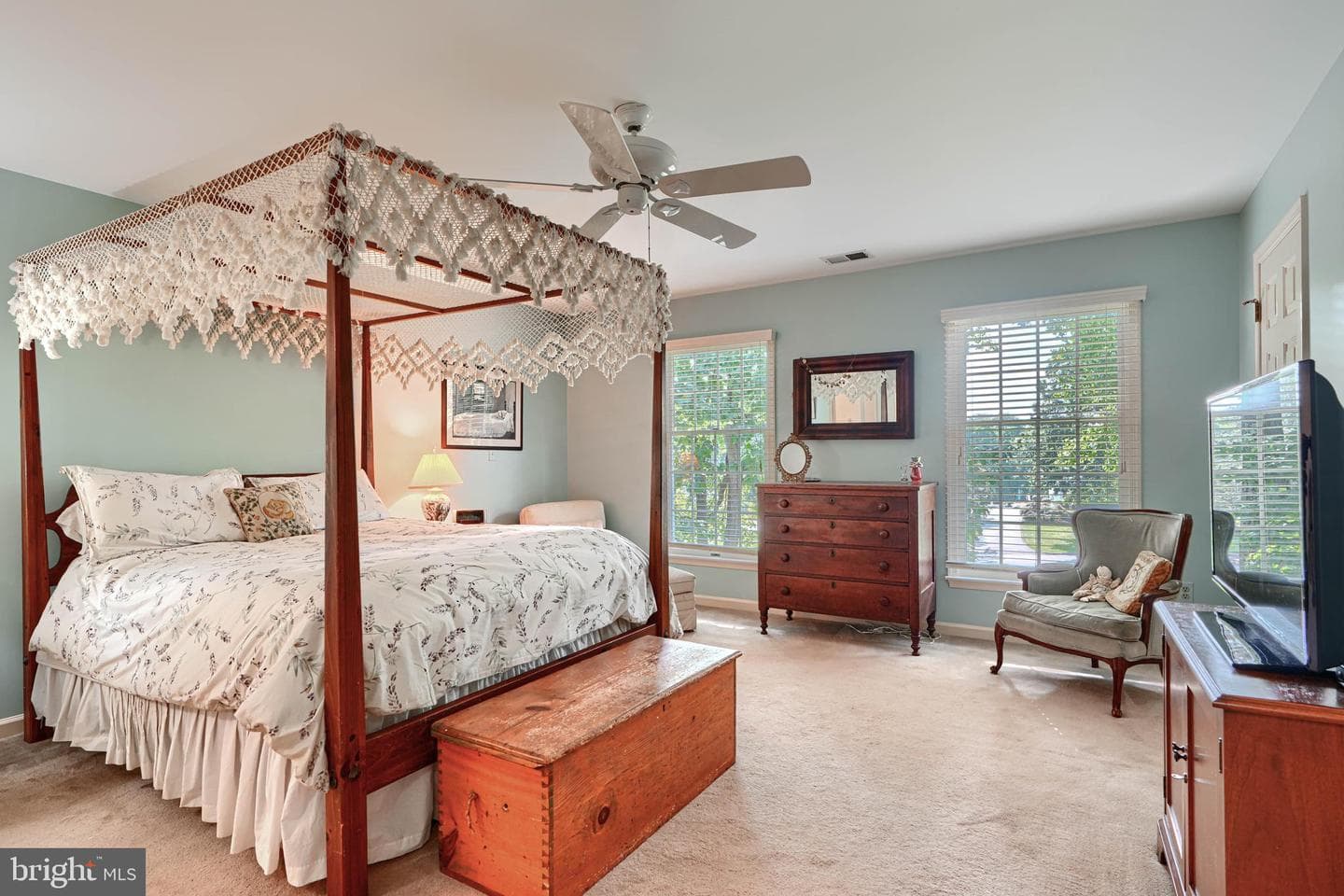 9 Kincaid Court photo 36