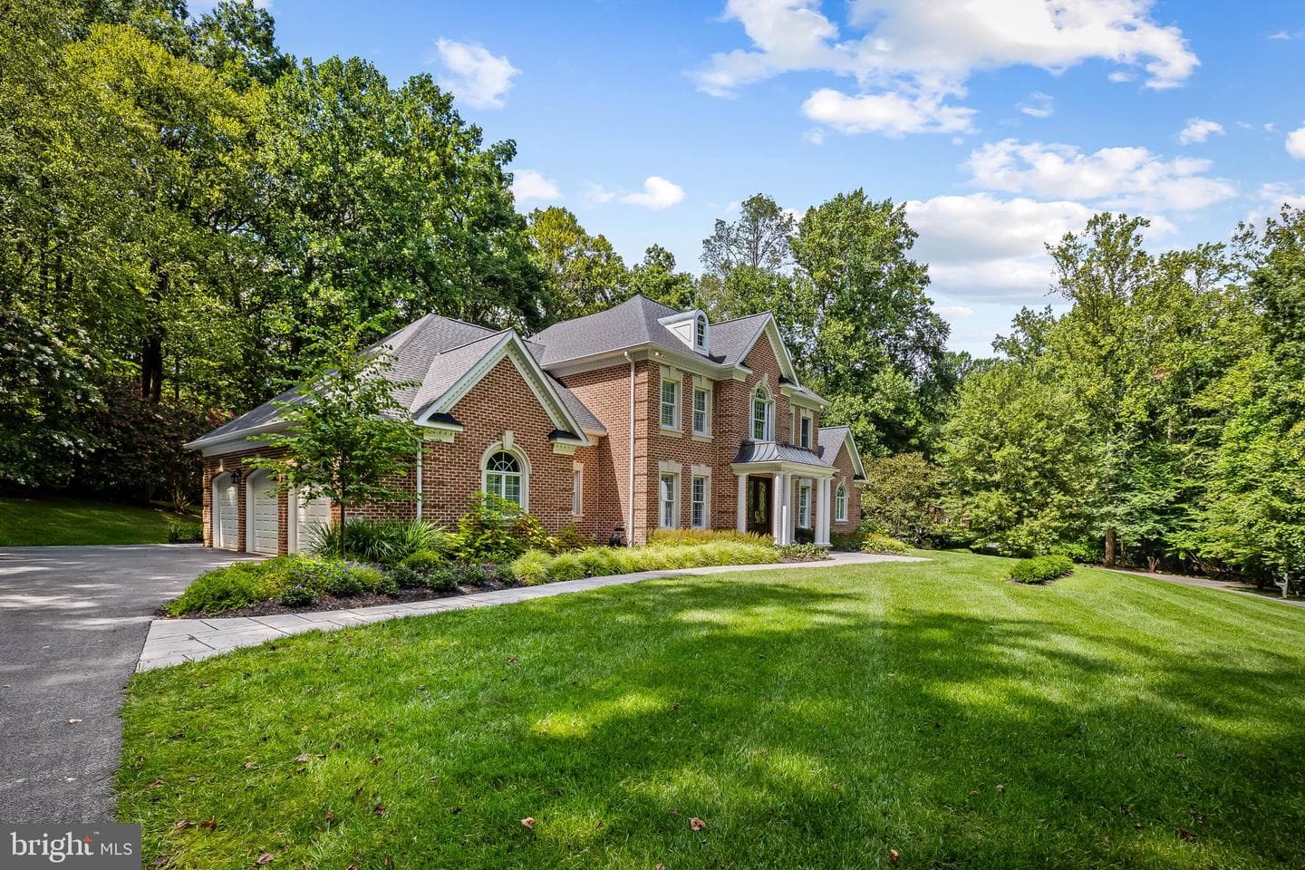 2214 Blue Mount Road photo 3