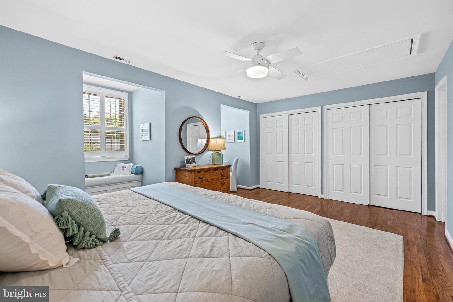 6 Nearfield Road photo 38