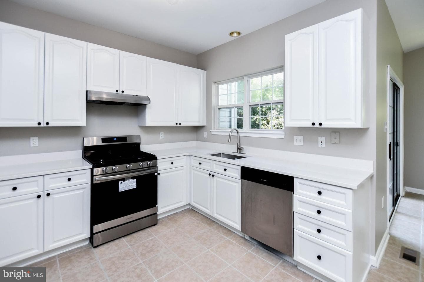 4308 Huntshire Road photo 2