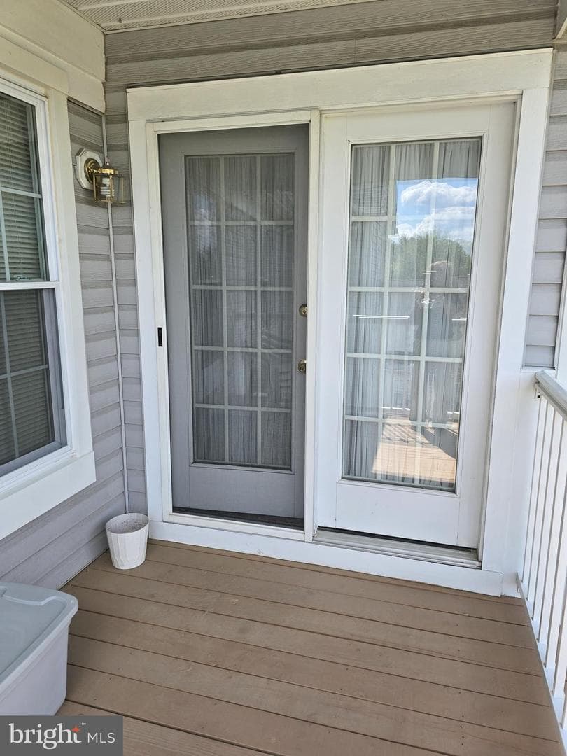 7653 Gladstone Road #5-7653 photo 8