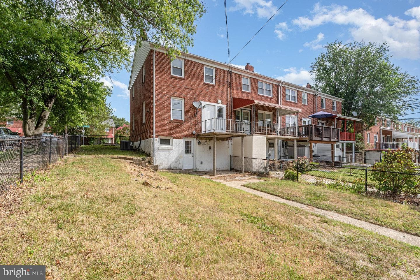 1755 White Oak Avenue photo 26
