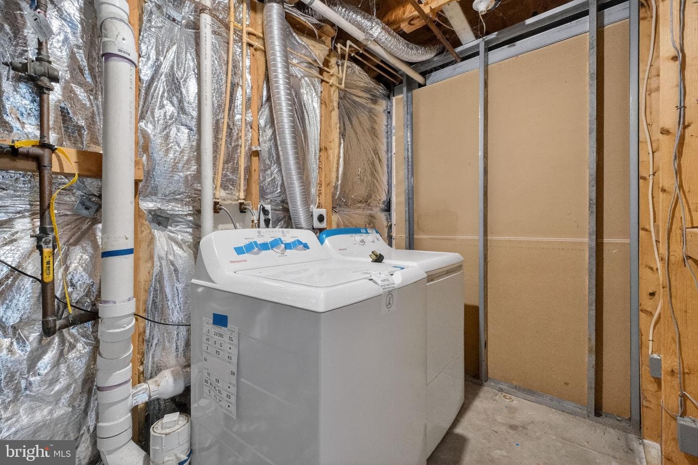2116 Amber Way photo 17