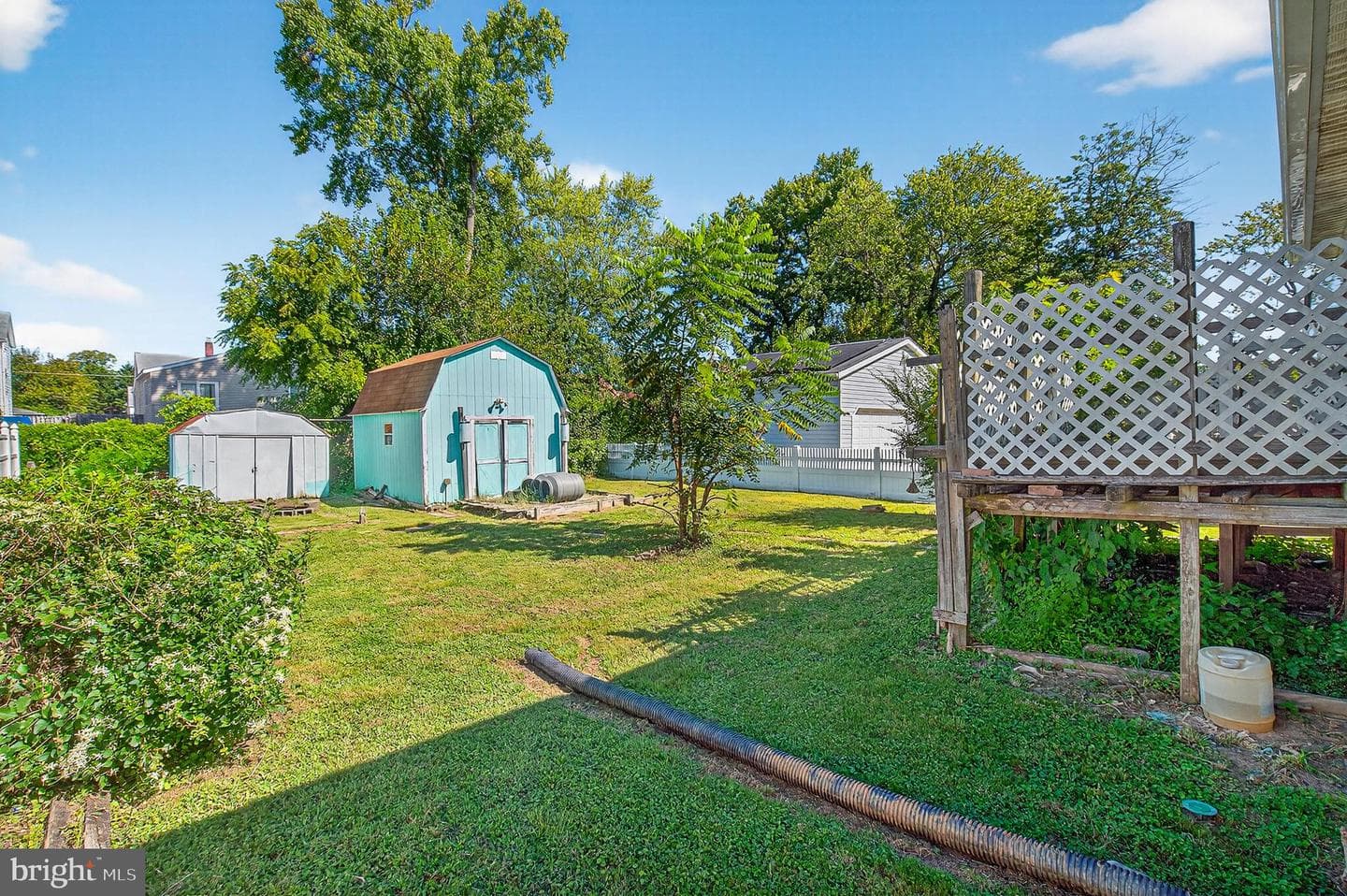 404 Delaware Avenue photo 29