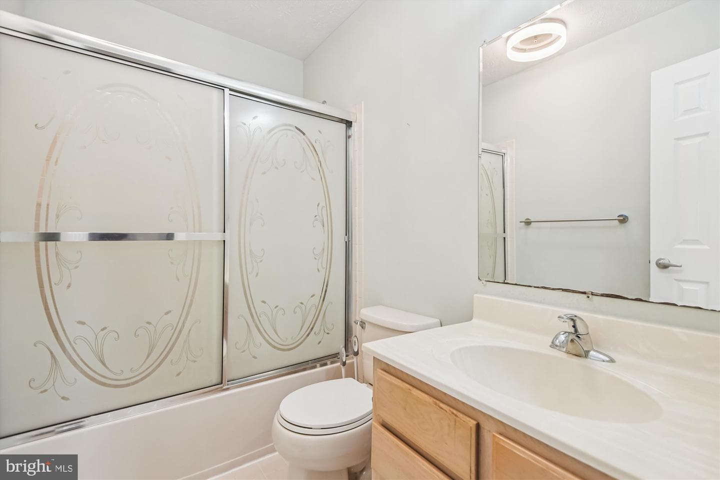 6 Deaven Court photo 18