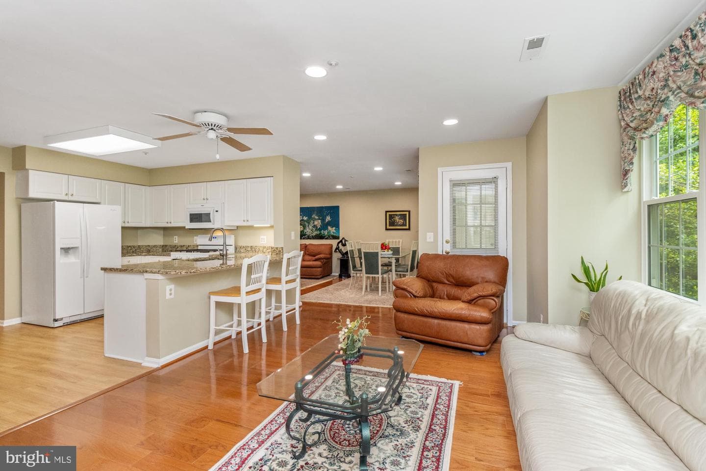 12204 Burncourt Road #201 photo 19