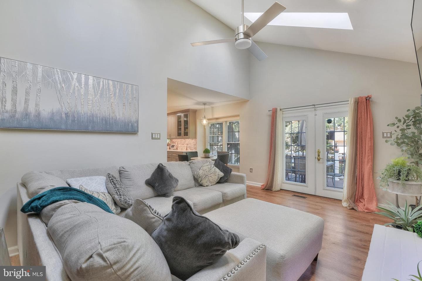 8829 Falcon Ridge Drive photo 13