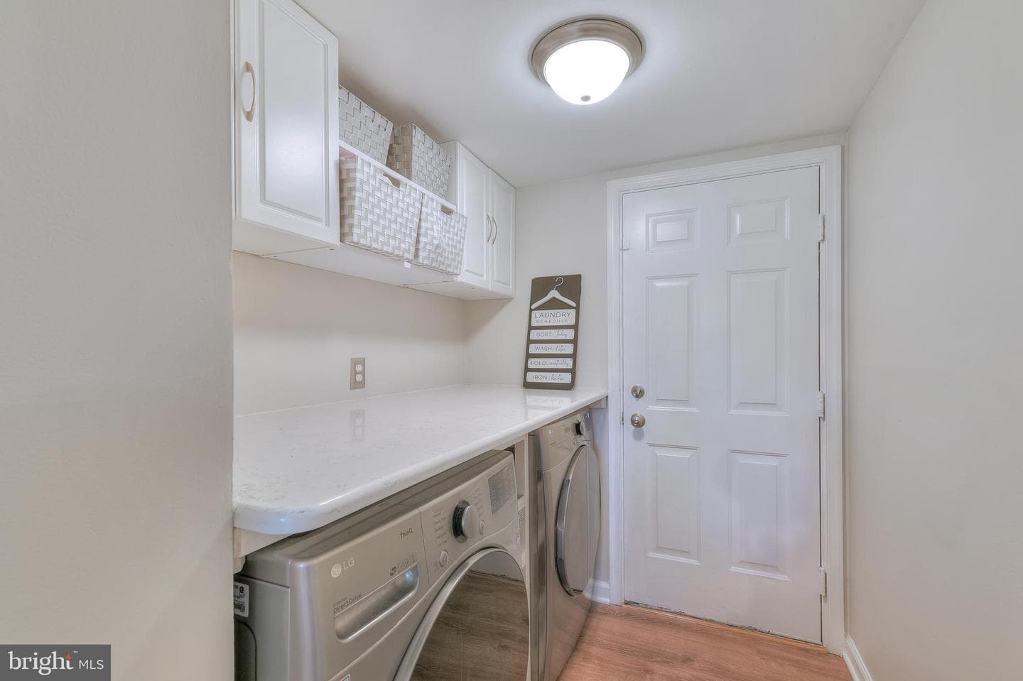 8829 Falcon Ridge Drive photo 15