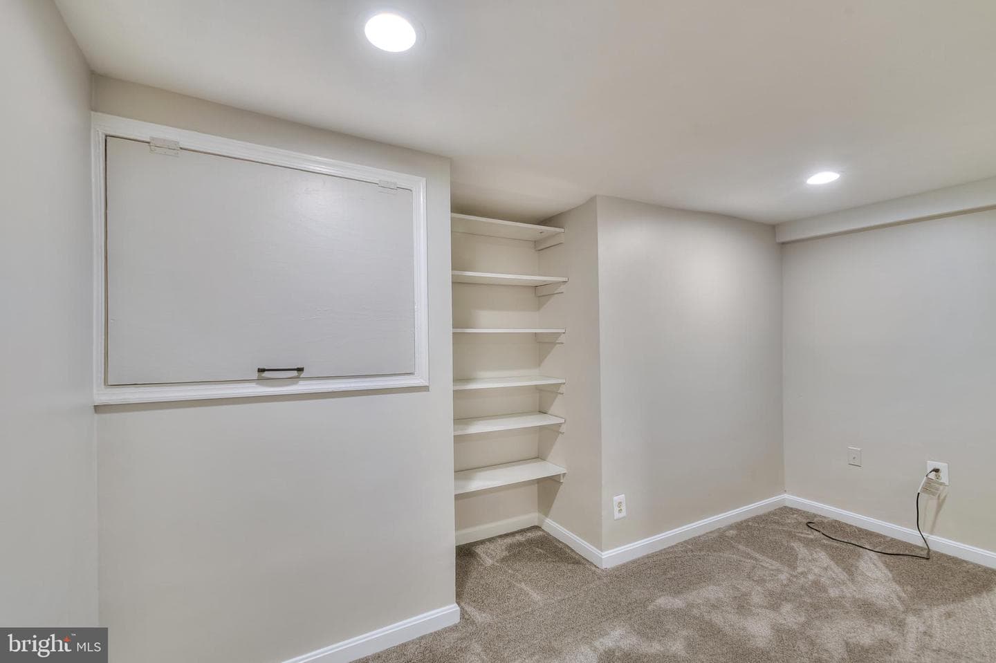8829 Falcon Ridge Drive photo 26