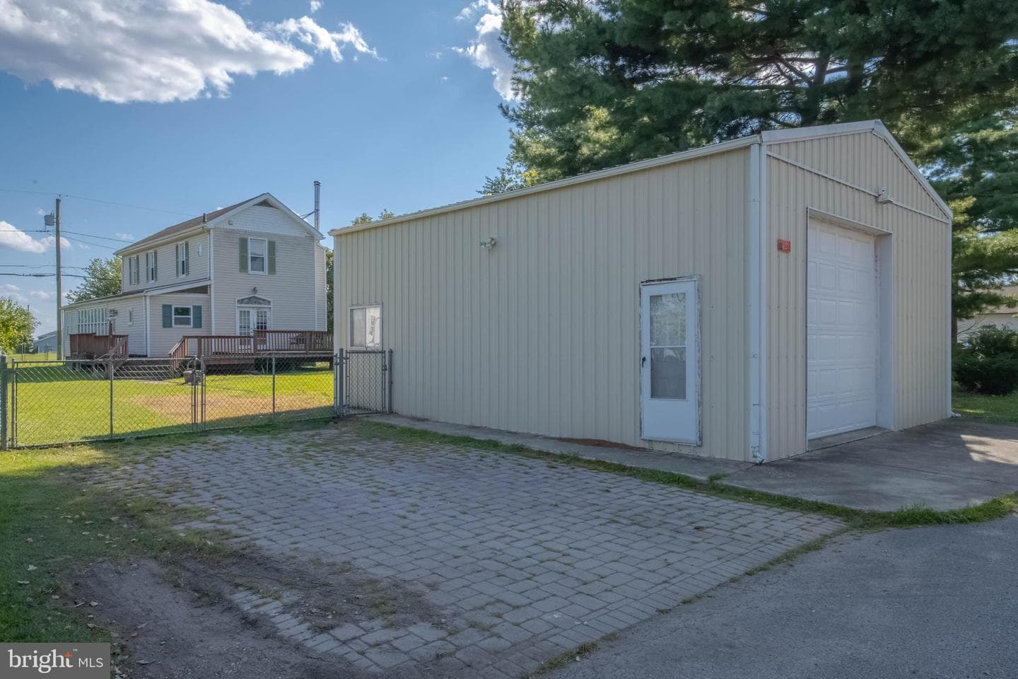 7428 Bay Front Road photo 5