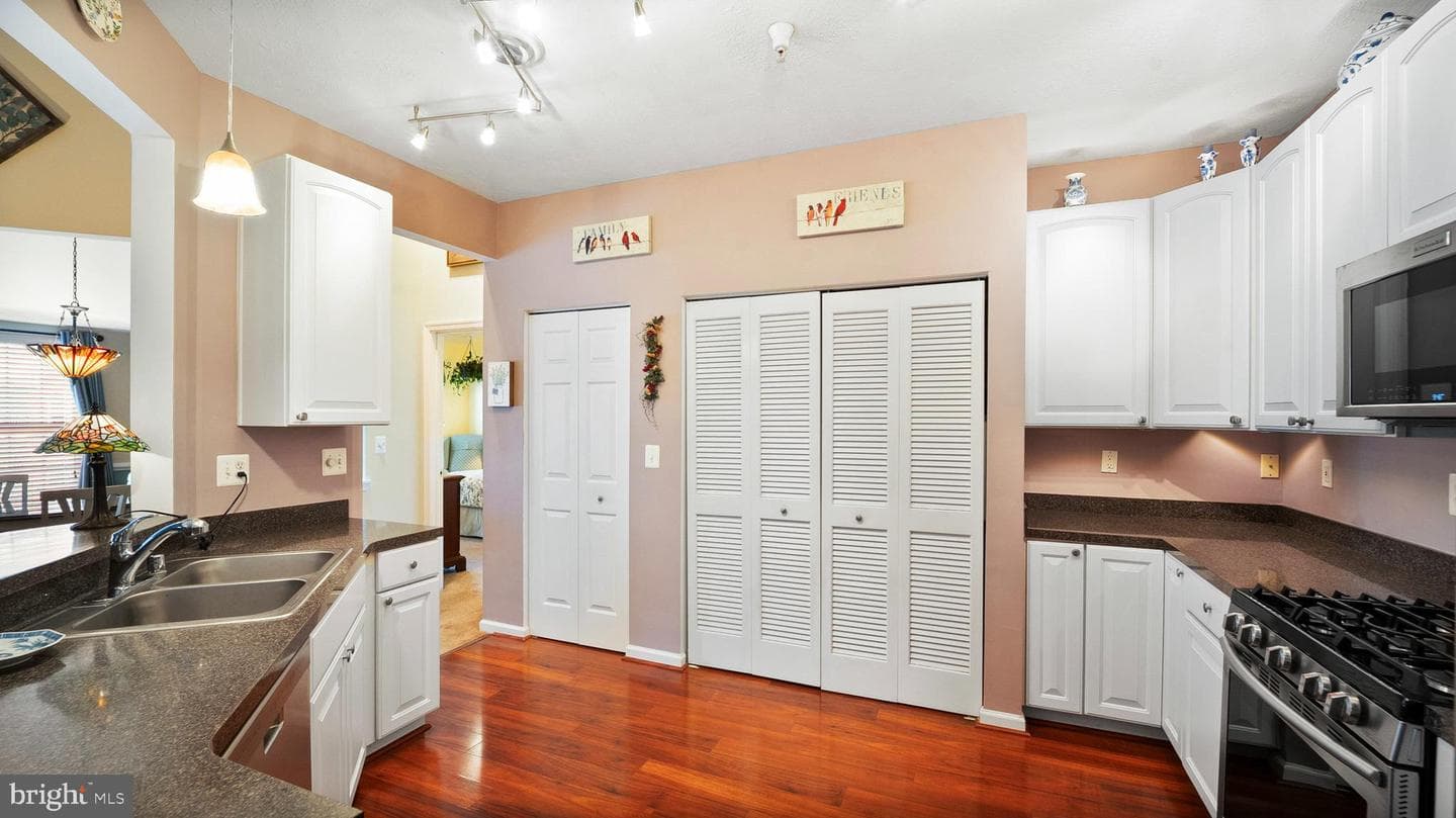 4832 Brightleaf Court #4832 photo 13
